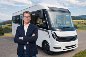 Prof. Dr. Tim Nosper mit seinem Wohnmobil – Gründungsgeschichte von RV tech Tim Nosper